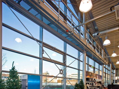 Fireproof glass curtain wall